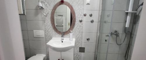 Deluxe Apartment image 4