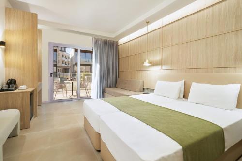 埃莱妮度假村 (Eleni Holiday Village) in 帕福斯