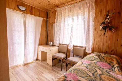 Juniper tree house in Remniku