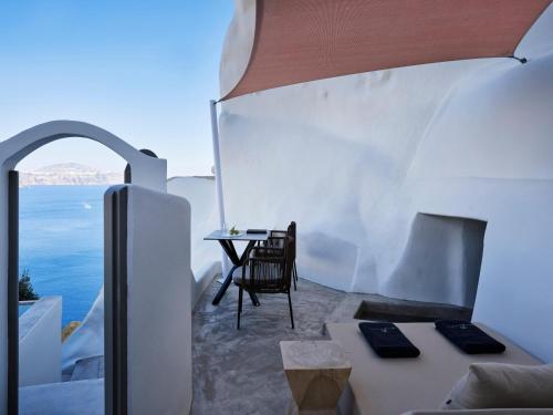 Andronis Luxury Suites - image 10