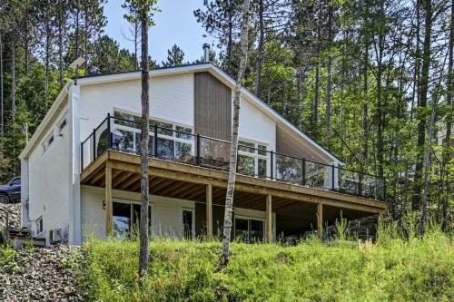 Kensho Enjoy nature life with Hot tub in 聖阿爾方斯 • 羅德里格斯 (QC)