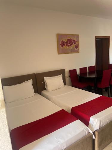 Hotel Gjoci - image 10
