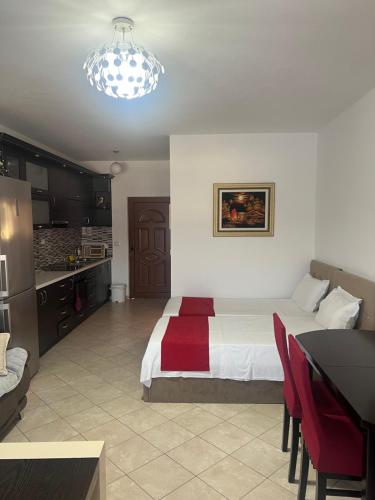 Hotel Gjoci - image 11