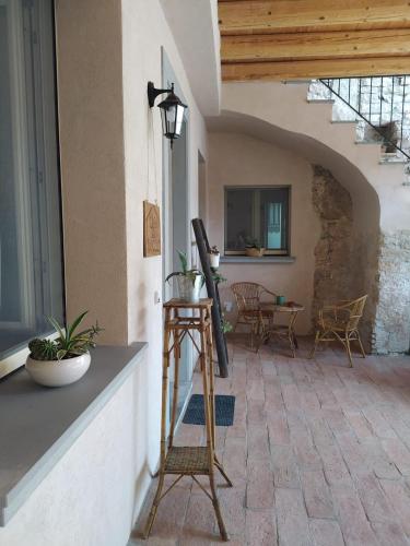 Casa del Vicolo in Ome
