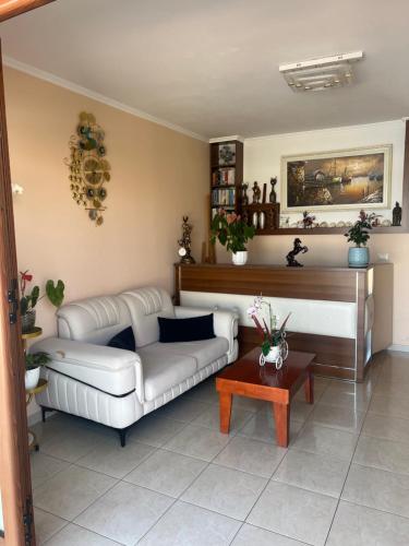 Hotel Gjoci - image 9