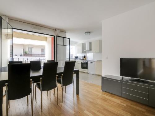 Appartement de standing 8 pers, hyper centre Arcachon, balcon, parking privé, proche plages et gare - FR-1-474-28 - Location saisonnière - Arcachon