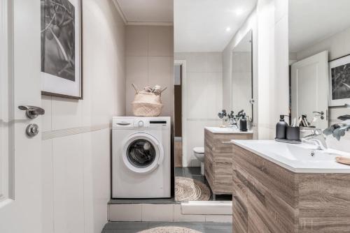 Puebla - 1 bedroom and shared pool in Recoletos, Madrid (photo 8)