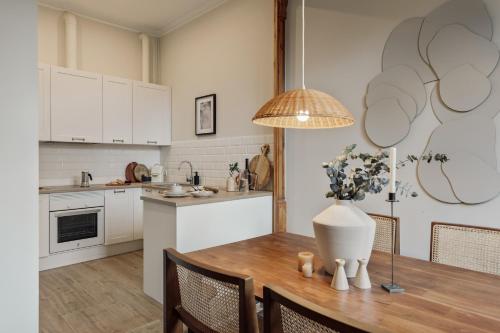 Kaax - 3 bedrooms and balcony in Eixample, Barcelona (photo 10)