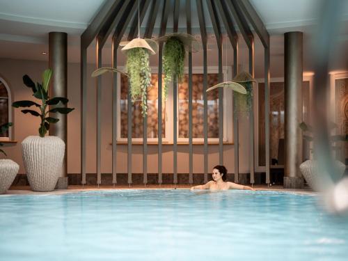 Swimming pool, Hotel Rita in Langenfeld