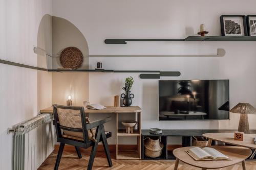 Zarif - 2 bedrooms in Malasaña-Universidad, Madrid (photo 9)