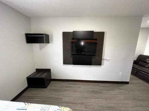 Rodeway Inn Lafayette - image 6