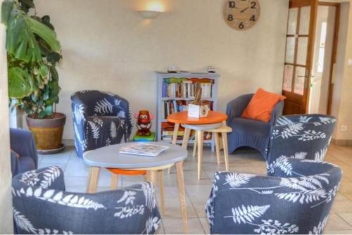 Koplietošanas atpūtas telpa ar TV, Domaine de la Picardière (Domaine de la Picardiere) in Dame-Marie-les-Bois