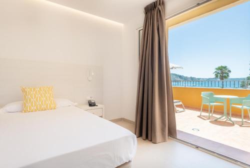 FLOR los Almendros Hotel - 전망