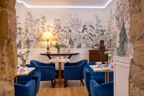 Food and beverages, Relais Hotel Du Vieux Paris in Quartier Saint-Germain-des-Pres - Luxembourg