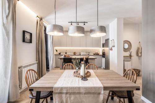 Marbore - 4 bedrooms apartment in Trafalgar, Madrid (photo 7)