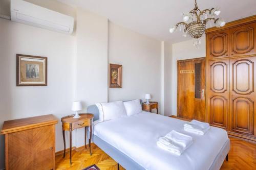 Spacious 4BR Home - Stunning Bosphorus Views! #390 - image 13