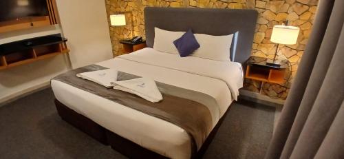 Mermaid Beach Hotel Room Type - Studio Room With City View