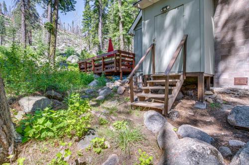 Private Mountain Retreat 8 Mi to Lake Tahoe! in Strawberry
