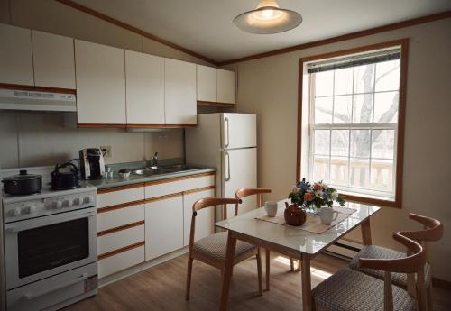Lanes Riverhouse Inn & Cottages in Montague (PE)