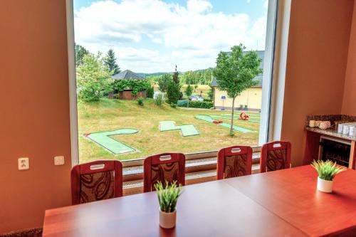 Restorāns, RÁJ sportovní a rekreační resort Branžež (RAJ sportovni a rekreacni resort Branzez) in Dobsina