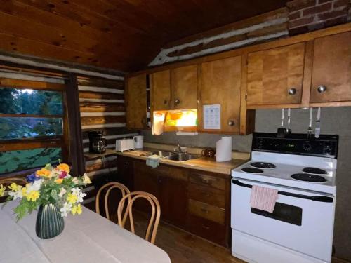 3-Bedroom Cottage #7 - Balsam Lake in Rosedale (ON)