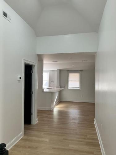 Fitchburg quiet side modern 2BD. in Fitchburg (Massachusetts)