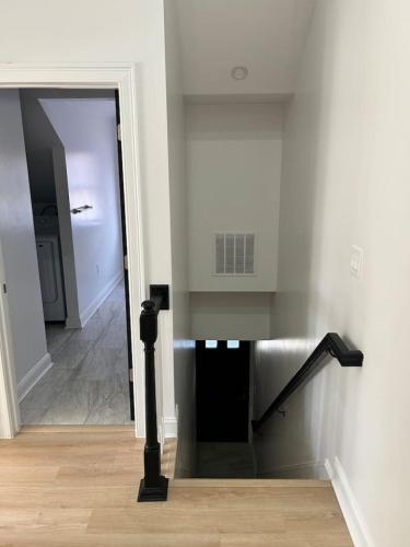 Fitchburg quiet side modern 2BD. in Fitchburg (Massachusetts)