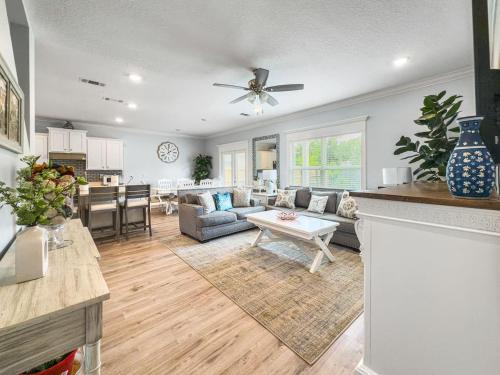 Eagles Dune, 5 Bedroom,Patio, Sleeps 19,Santa Rosa Beach – khách sạn tại Sandestin