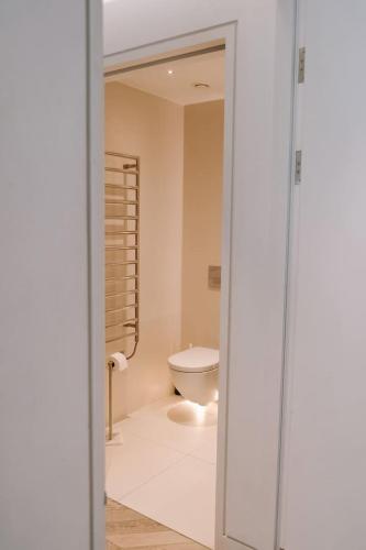 Cosmopolitan Hideaway - image 4