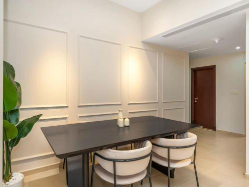 Comfy 2BR Amwaj 4 Sleeps 10, Dubai (foto 6)