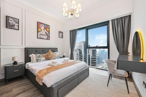 2BR Pool Burj View Dubai Mall, Дубай (фото 3)