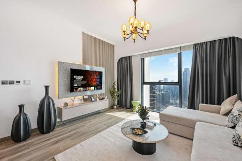 2BR Pool Burj View Dubai Mall, Дубай (фото 8)