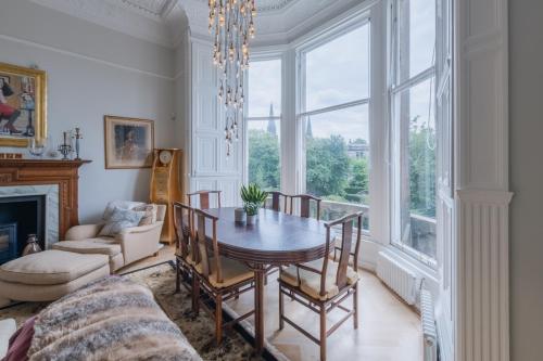 Luxury West End flat with stunning bay window views, Edynburg (zdjęcie 4)