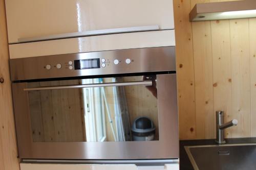 köök, camping pod Lyts Dekema 3 in Mantgum