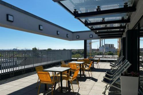大堂, Holiday Inn – the niu, Leo Nuremberg by IHG in 紐倫堡市中心