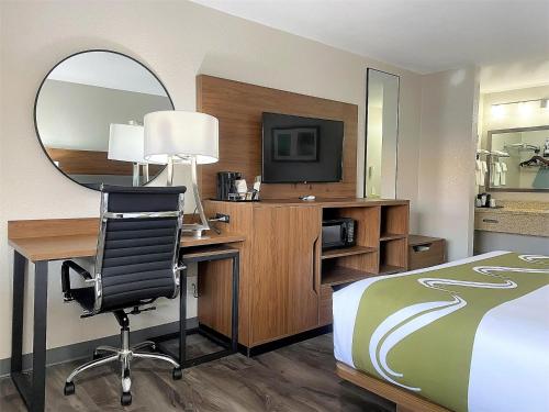 Quality Inn & Suites