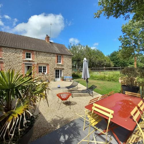House for 9 people in Moon-sur-Elle