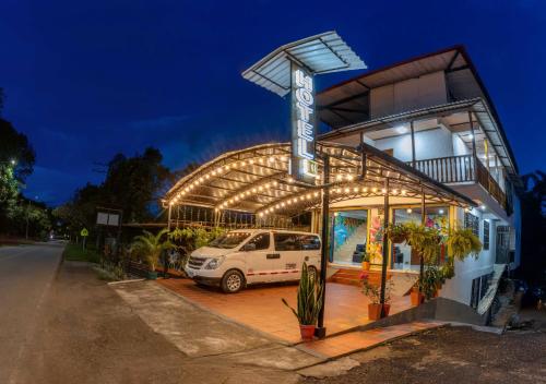 Hotel Macizo Tiaguanaco in San Agustin