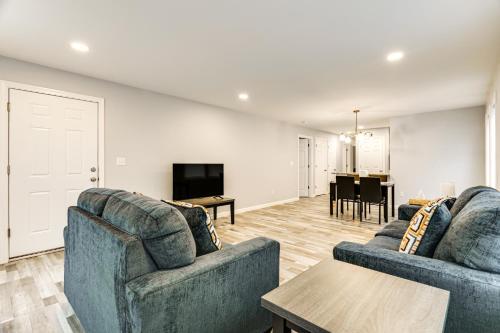 13 Mi to Gillette Stadium Pet-Friendly Apt! in 北阿特爾伯勒