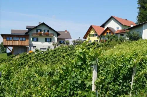 Weingut Hernach vlg Roschitz in Sabathe, Österreich