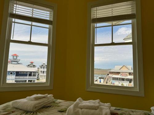 867 Bonito - Two Bedroom House - image 24