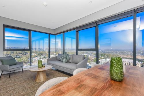 Deluxe Self-Catering Apartment | Park Central 4