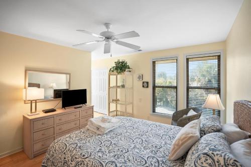 112 John Fripp Villa - Three Bedroom Villa - image 16