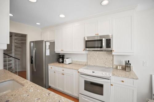 112 John Fripp Villa - Three Bedroom Villa - image 38