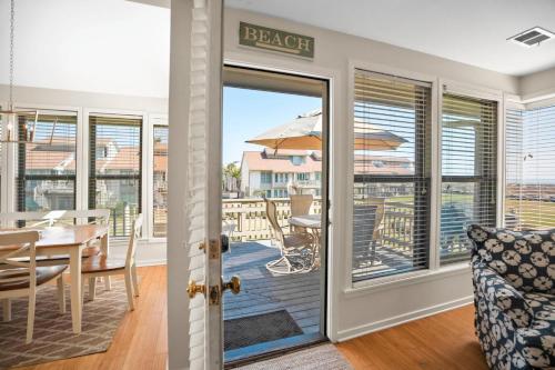 112 John Fripp Villa - Three Bedroom Villa - image 18