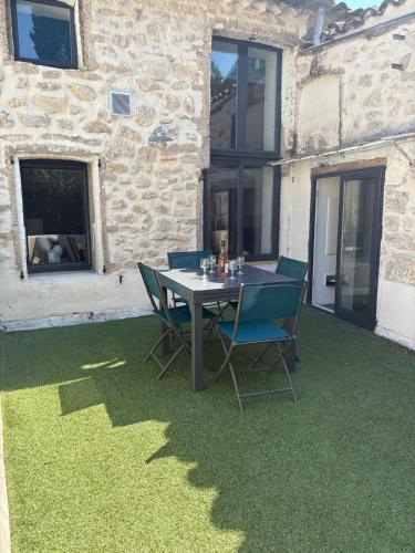 Atypical house with terrace in Salles-sous-Bois