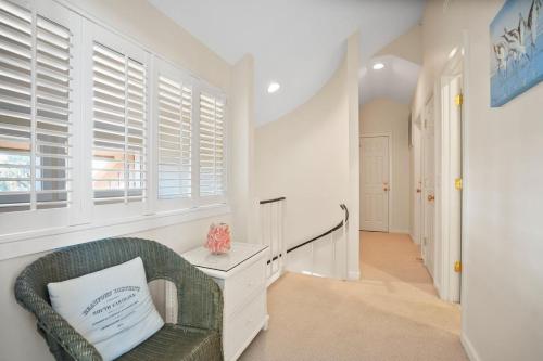 112 John Fripp Villa - Three Bedroom Villa - image 39