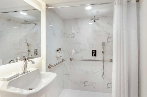 Sonesta Simply Suites Philadelphia Willow Grove - image 10