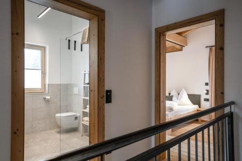 Shower, Weidenchalets in Sellrain