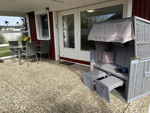 Balcony/terrace, Sarah in Warwerort